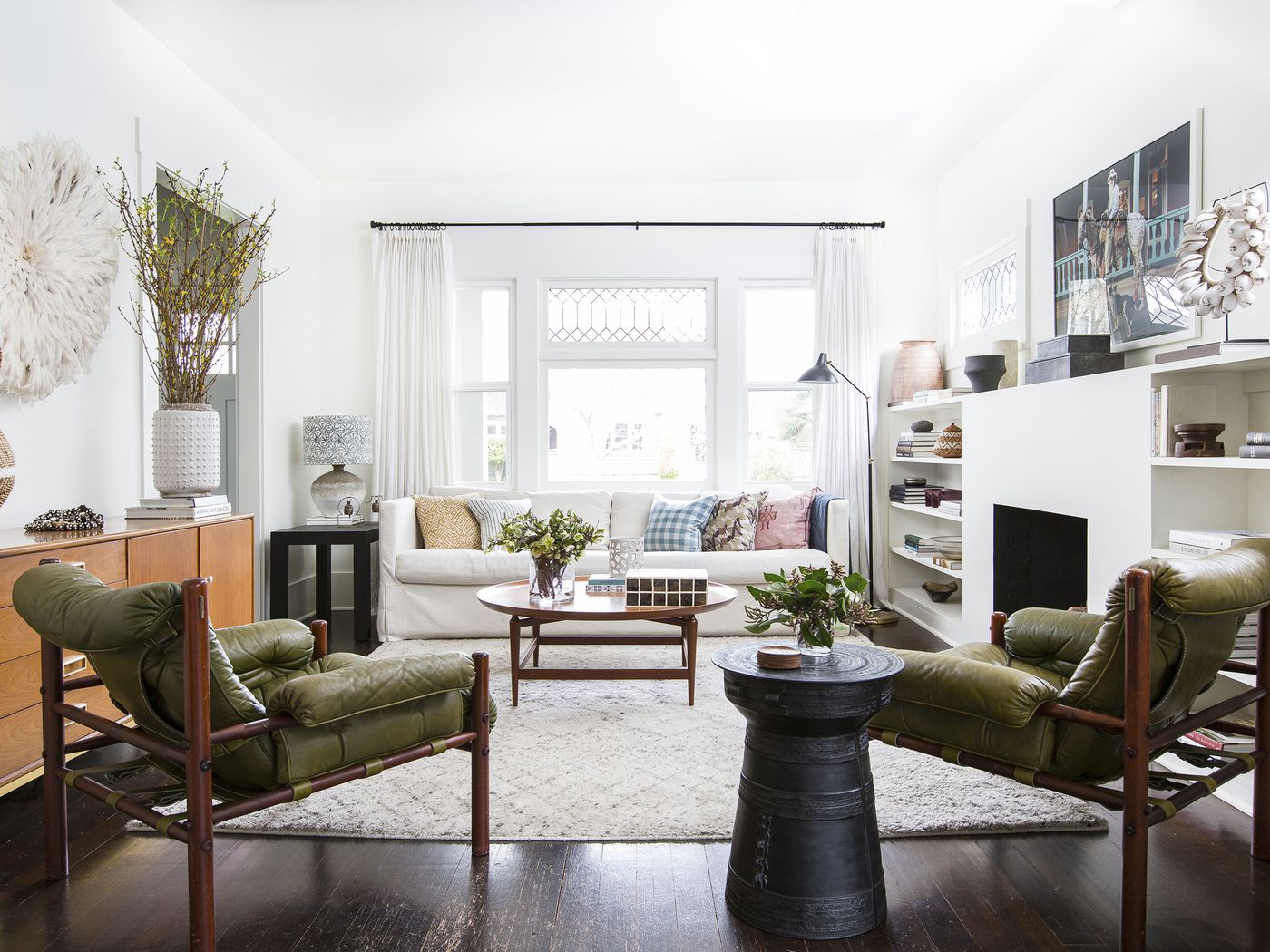 decorate my interior space in the home