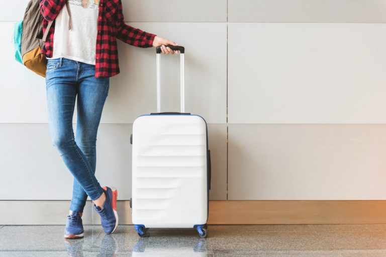 luggage storage in Naples